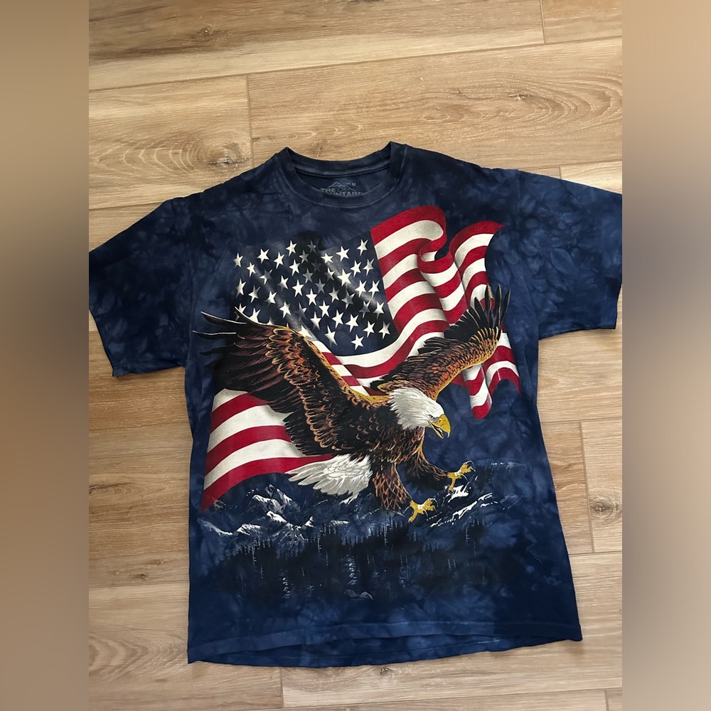 The Mountain 2006 American TShirt M